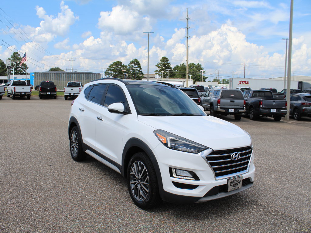 Used 2020 Hyundai Tucson Ultimate w/ Cargo Package AWD/4WD image 3
