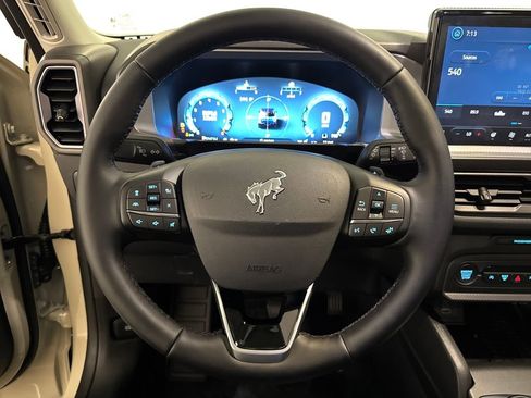 New 2025 Ford Bronco Sport Badlands image 11