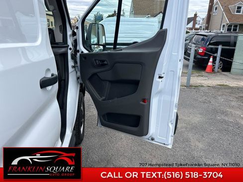 Used 2022 Ford Transit 250 Medium Roof image 25