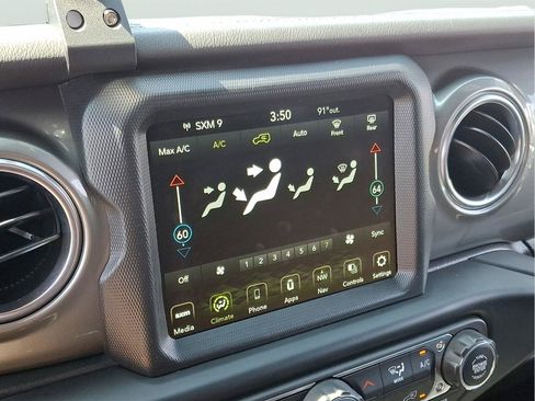 Used 2023 Jeep Wrangler Unlimited Sahara AWD/4WD image 14