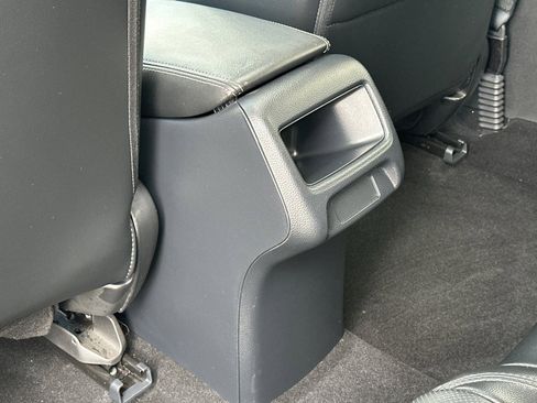 Used 2023 Honda HR-V EX-L image 15