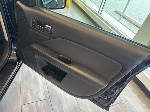 Used 2010 Ford Fusion SE FWD image 14