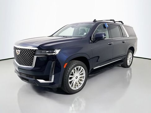 Used 2022 Cadillac Escalade ESV Premium Luxury AWD/4WD image 3