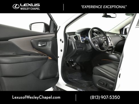 Used 2022 Nissan Murano SL w/ SL Moonroof Package image 18