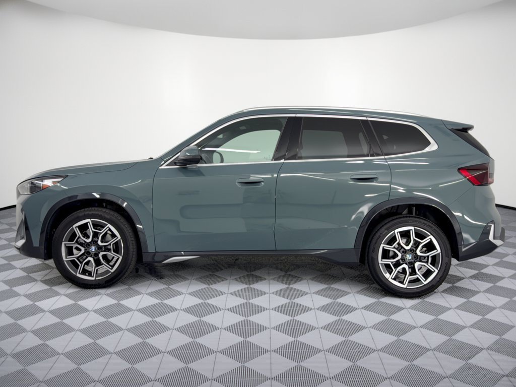 Certified 2026 BMW X1 xDrive28i AWD/4WD image 2