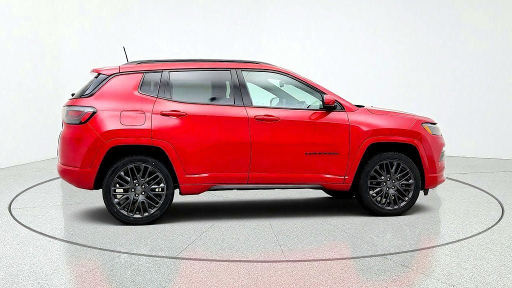 Used 2023 Jeep Compass Limited w/ Elite Group for (Red) Edition AWD/4WD image 4
