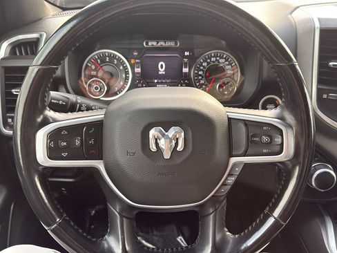 Used 2021 RAM 1500 Big Horn AWD/4WD image 17