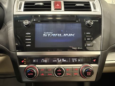 Used 2017 Subaru Outback 2.5i Premium image 30