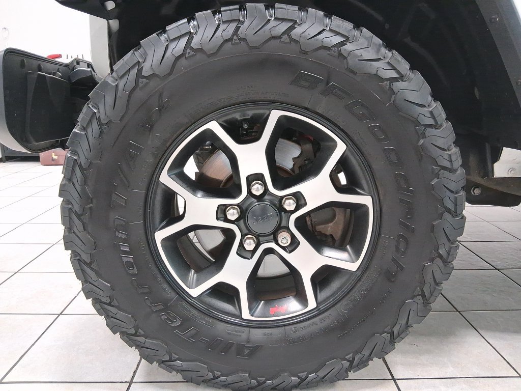 Used 2020 Jeep Wrangler Unlimited Rubicon AWD/4WD image 29