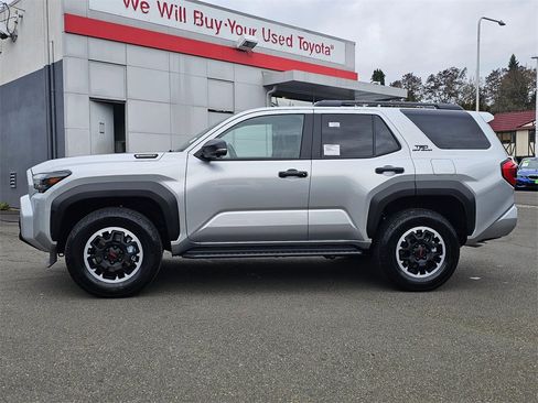 New 2026 Toyota 4Runner TRD Off-Road Premium image 4