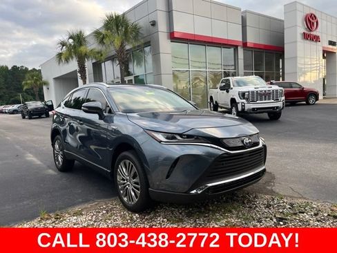 Used 2021 Toyota Venza XLE w/ Softex Package AWD/4WD image 1