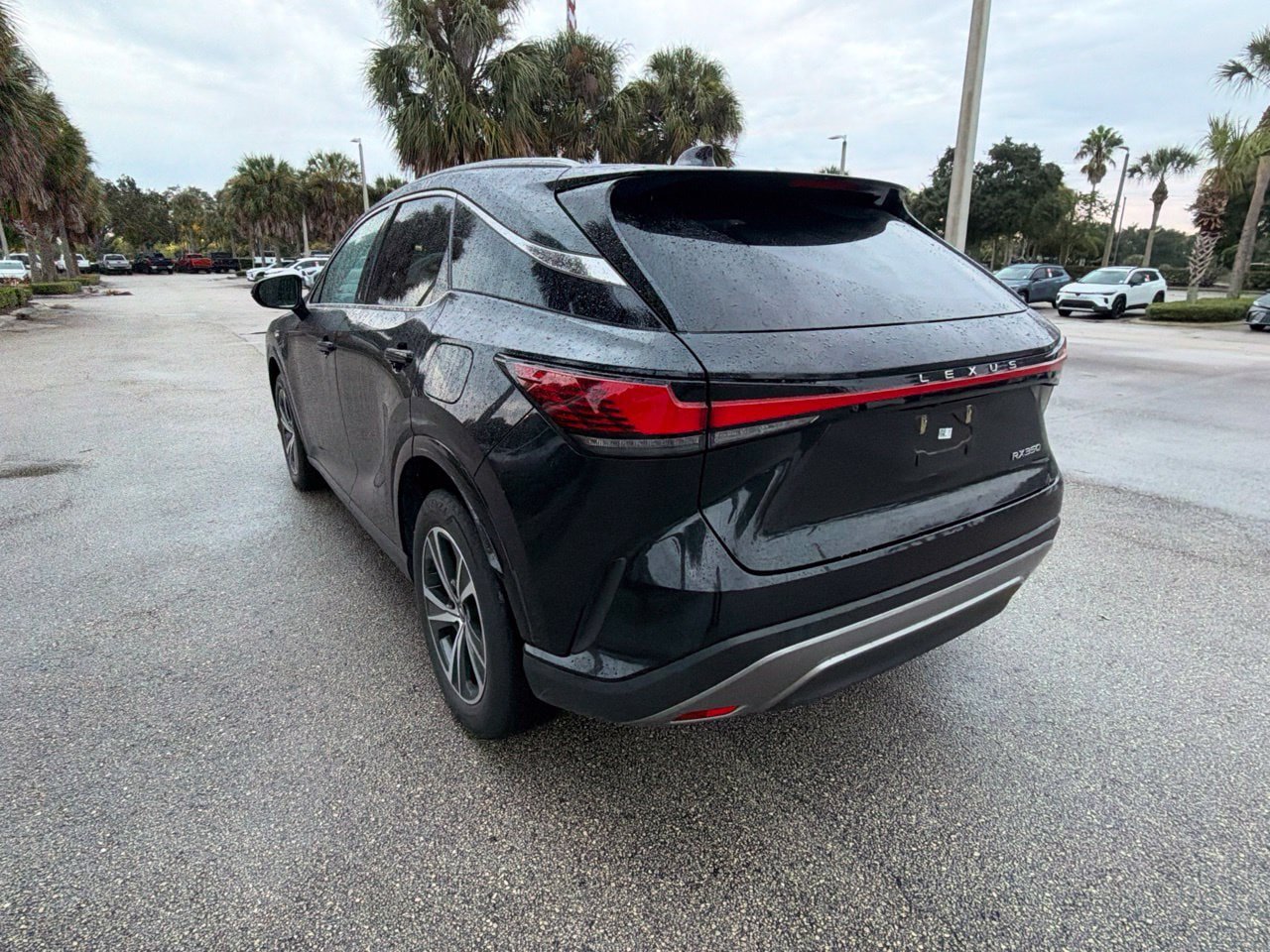 Used 2025 Lexus RX 350 Premium FWD image 3