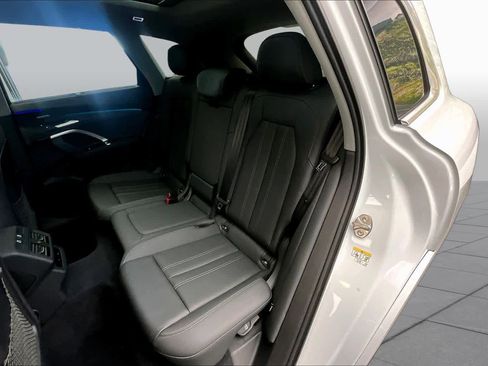 Certified 2025 Audi Q5 Premium Plus w/ Premium Plus AWD/4WD image 21