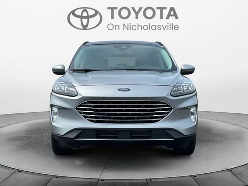 Used 2021 Ford Escape Titanium w/ Titanium Elite Package AWD/4WD image 8