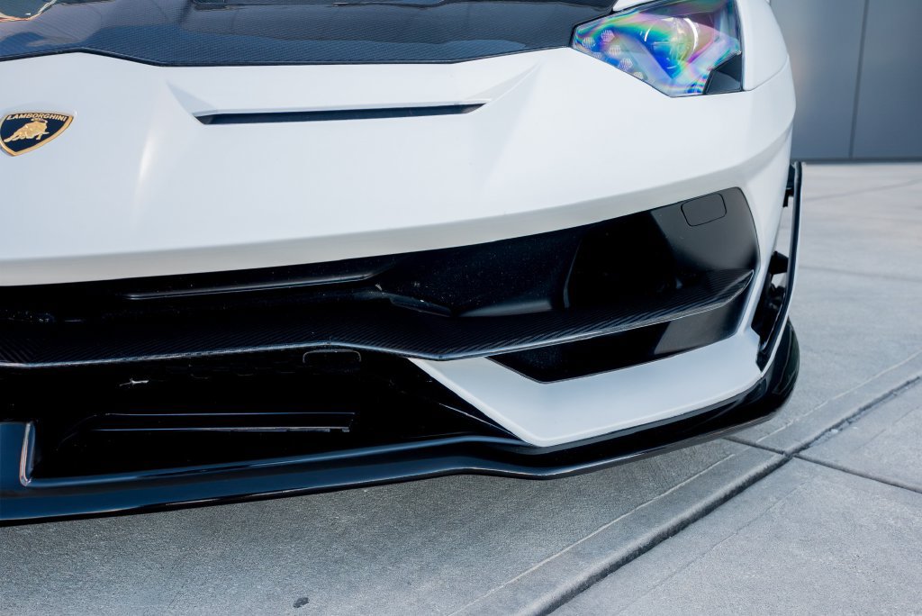 Used 2019 Lamborghini Aventador SVJ AWD/4WD image 8