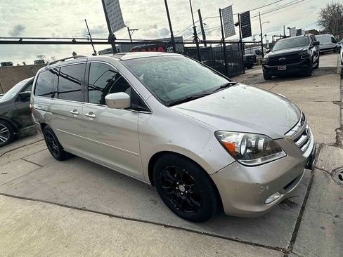 Used 2005 Honda Odyssey Touring image 9