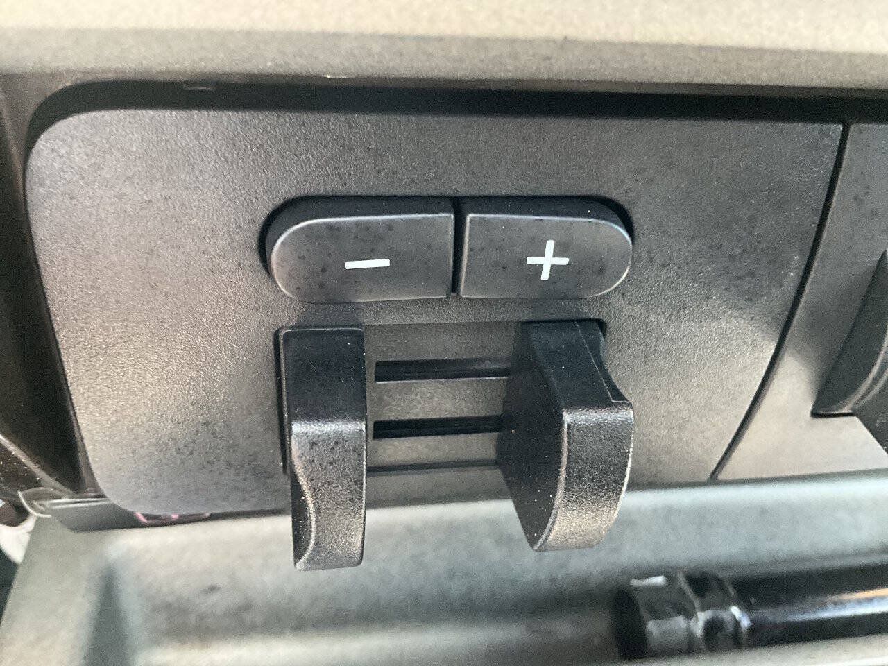 Used 2016 Ford F350 Platinum AWD/4WD image 42