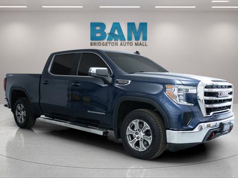Used 2020 GMC Sierra 1500 SLE w/ SLE Value Package AWD/4WD image 1