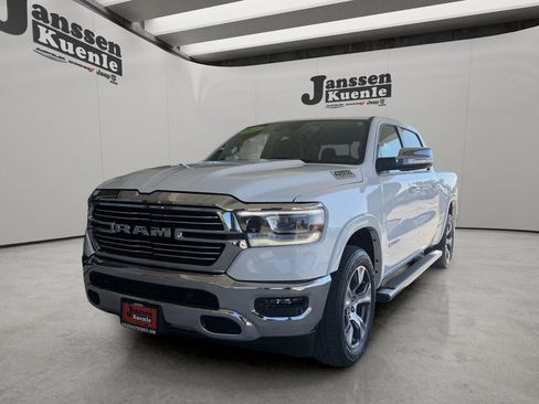 Used 2022 RAM 1500 Laramie AWD/4WD image 1
