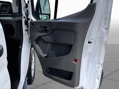 Used 2022 Ford Transit 350 XLT RWD image 22