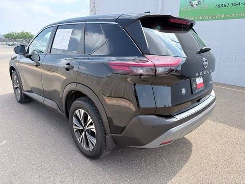 Used 2022 Nissan Rogue SV FWD image 8