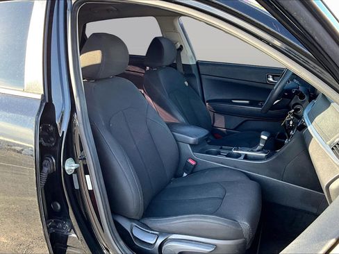Used 2019 Kia Optima LX FWD image 7