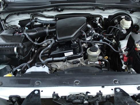 Used 2015 Toyota Tacoma 2WD Access Cab image 27