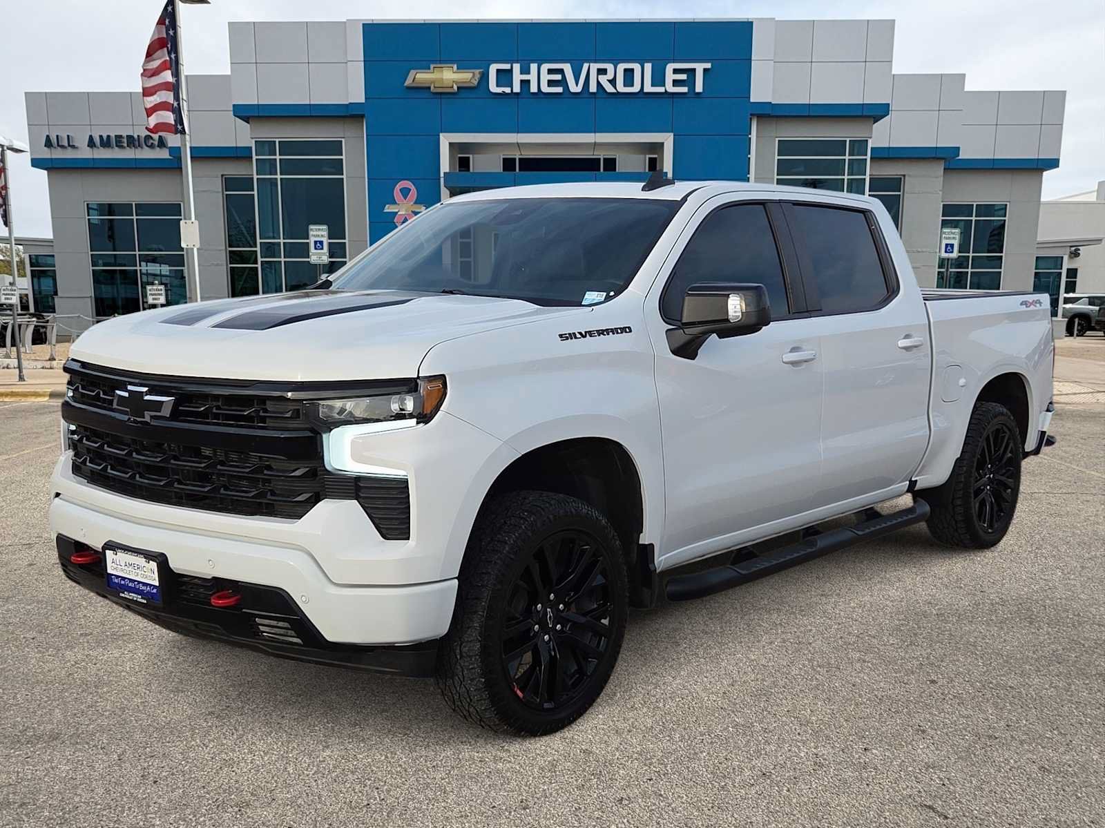 Used 2024 Chevrolet Silverado 1500 RST w/ Rally Edition AWD/4WD image 1
