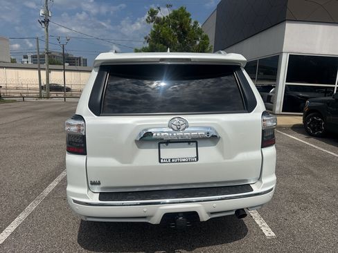 Used 2024 Toyota 4Runner Limited AWD/4WD image 6
