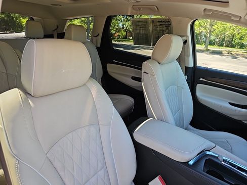 Used 2023 Buick Enclave Avenir w/ Trailering Package, 5000 lbs. AWD/4WD image 12