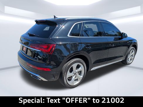 Certified 2023 Audi Q5 2.0T Premium Plus w/ Premium Plus Package image 2