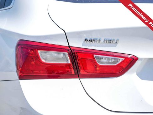 Used 2016 Chevrolet Malibu LT FWD image 9