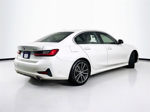 Used 2020 BMW 330i Sedan w/ Convenience Package image 7