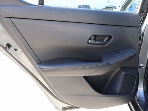 Used 2024 Nissan Sentra SV image 16