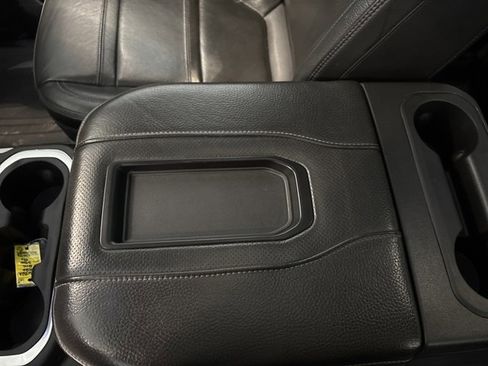 Used 2022 GMC Sierra 3500 Denali image 26