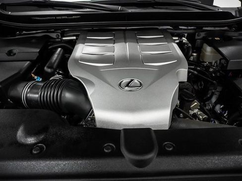 Used 2020 Lexus GX 460 Premium w/ Premium Package image 26