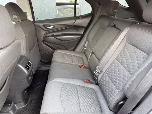 Used 2020 Chevrolet Equinox LT FWD image 6