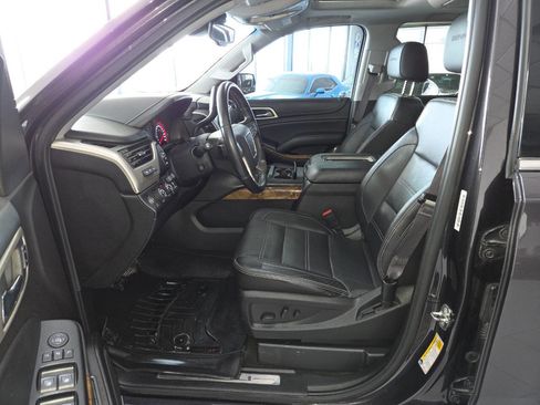 Used 2016 GMC Yukon Denali w/ Open Road Package AWD/4WD image 14
