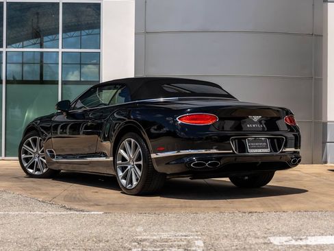 Certified 2022 Bentley Continental GT AWD/4WD image 3