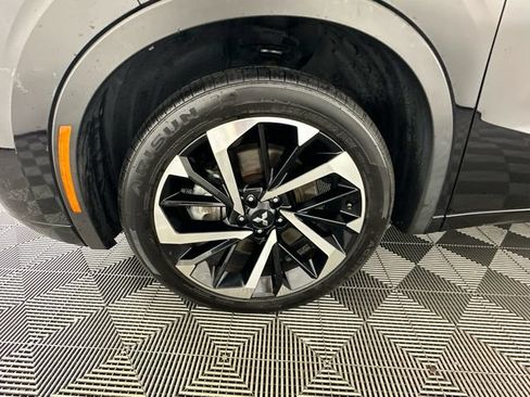 Used 2022 Mitsubishi Outlander SEL AWD/4WD image 3