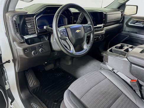 Certified 2025 Chevrolet Silverado 1500 LT image 7