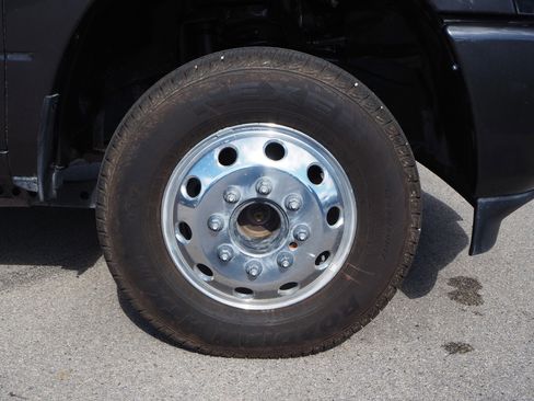 New 2026 RAM 3500 Laramie image 4