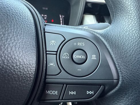 New 2026 Toyota Corolla Cross L image 25