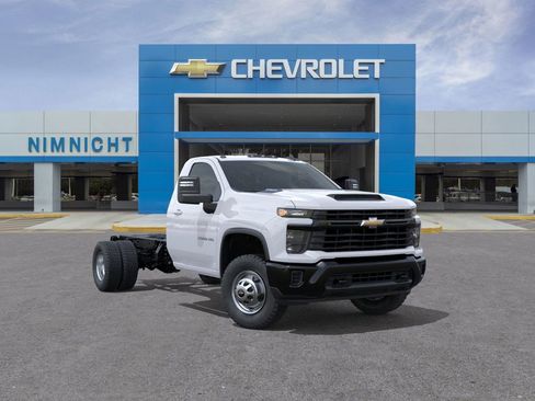 New 2025 Chevrolet Silverado 3500 W/T w/ WT Convenience Package image 1