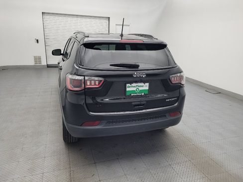Used 2018 Jeep Compass Sport FWD image 6