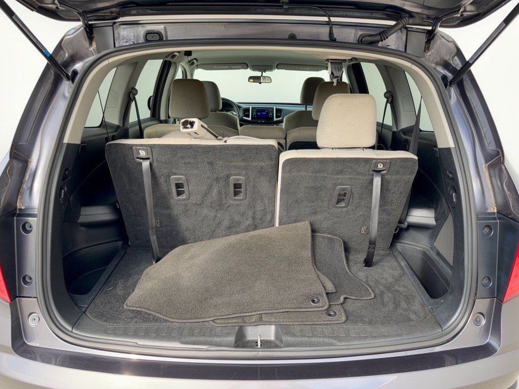 Used 2016 Honda Pilot LX image 28