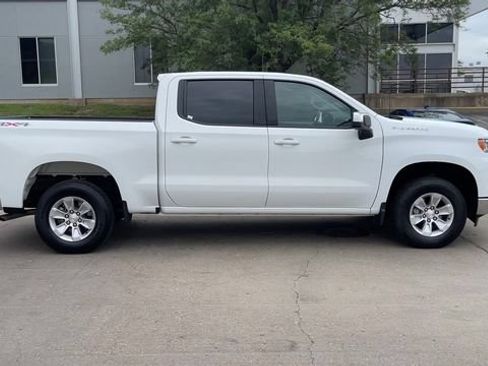 Used 2026 Chevrolet Silverado 1500 LT AWD/4WD image 9