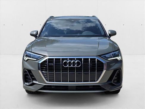 New 2025 Audi Q3 2.0T Premium image 2
