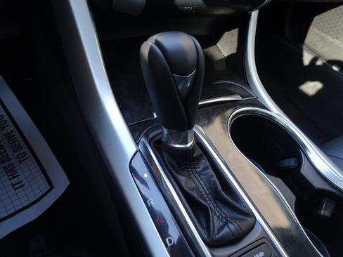 Used 2020 Acura TLX w/ Technology Package FWD image 17