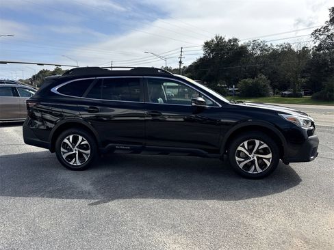 Used 2020 Subaru Outback Limited w/ Popular Package #2 image 6